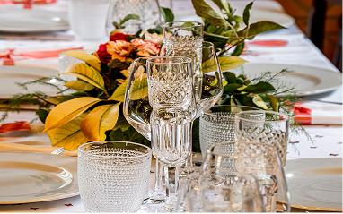 Table de reception dressee avec elegance a Lyon